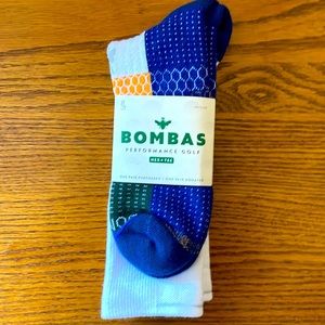 (1) Brand New pair of BOMBAS Performance Golf Socks.
